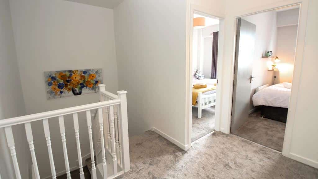 Designer Waterfront 4