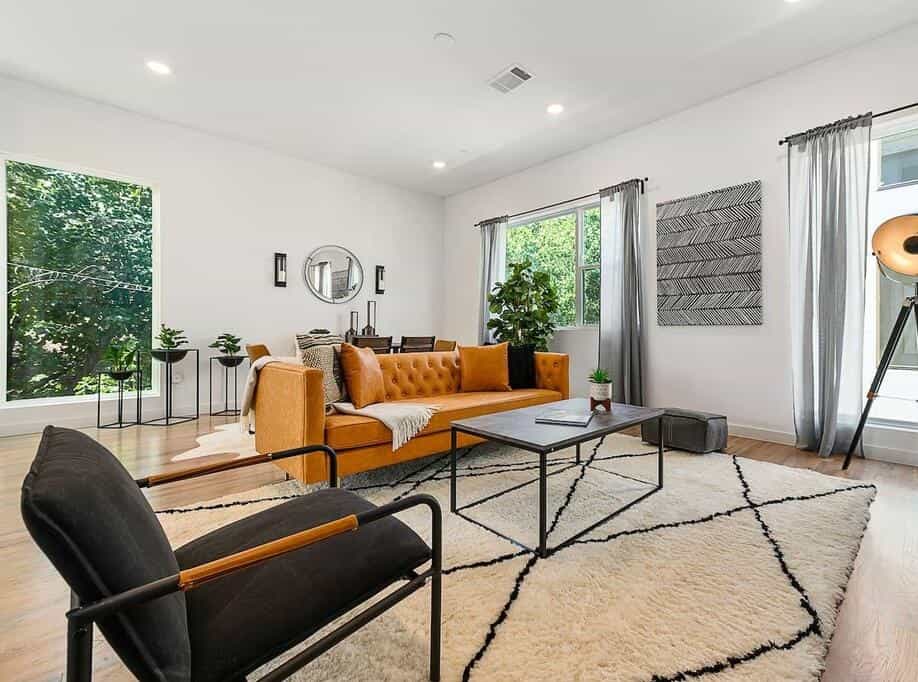 JURNY - Bishop Arts District - 2 Bedroom Apartments