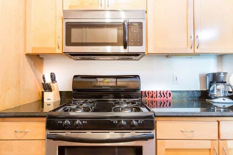 Broadway Apartment 2