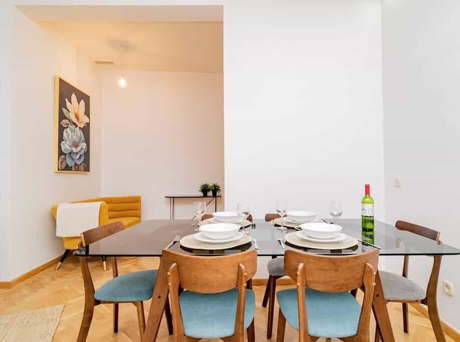 Espectacular Apto. Centro de Madrid C/Infantas 3-6 by Batuecas