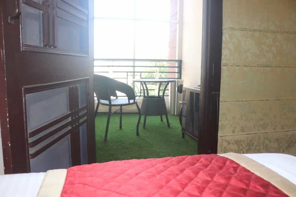 Chocolate Independent 3