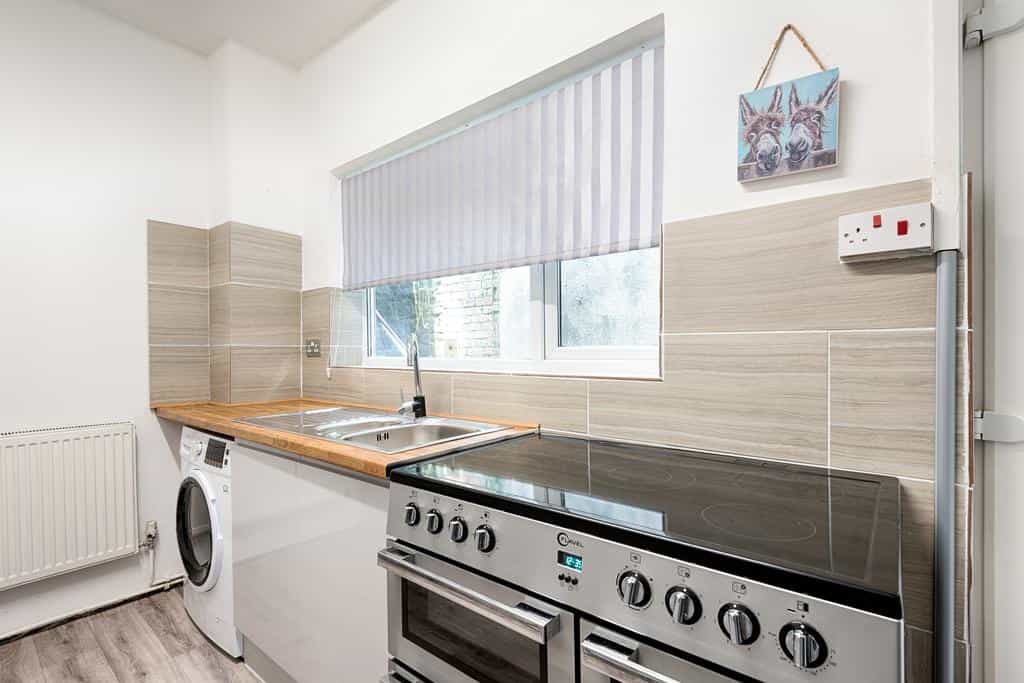 Fantastic Location 5