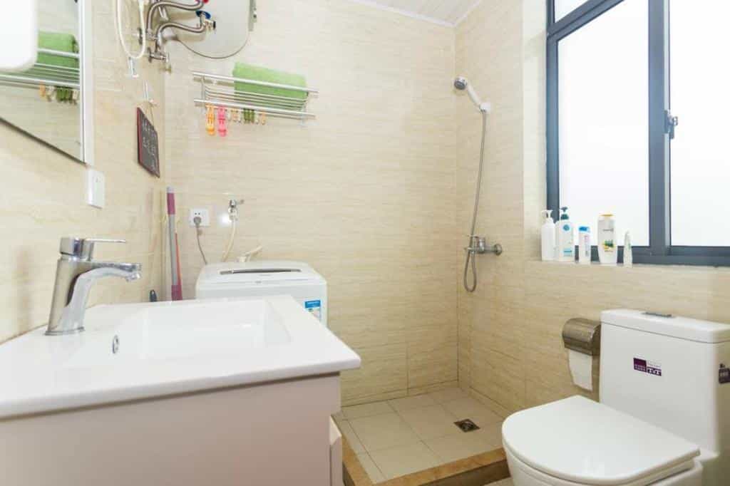 Jiaotian Apartment 4