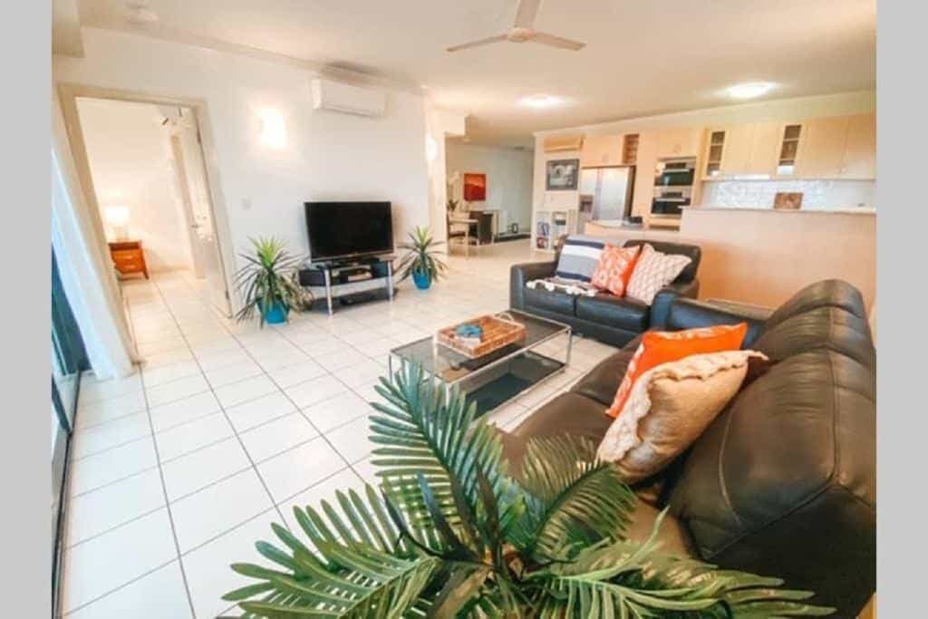 Magnificent Location 2