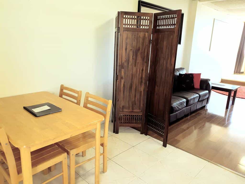 Studio 412 2