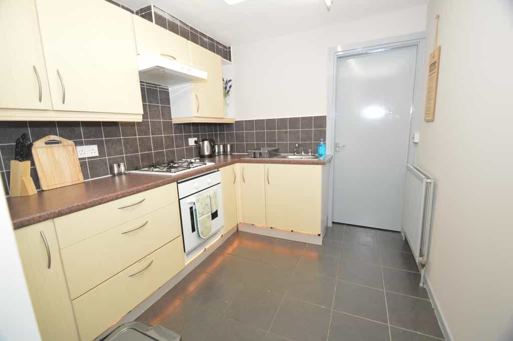 Westminster Apartment 4